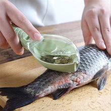 Carregar imagem no visualizador da galeria, Creative Kitchen Tools Accessories Cozinha Fish Scale Remover Knife Cleaning Peeler Practical Kitchen Supplies Cooking Gadgets-C