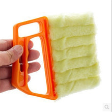 Carregar imagem no visualizador da galeria, Multifunction Car Cleaning Brush Kitchen Gadget Dusting Blinds Keyboard Cleaning Brushes Cloth Kitchen Accessories Cozinha-S