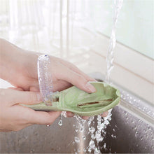 Carregar imagem no visualizador da galeria, Creative Kitchen Tools Accessories Cozinha Fish Scale Remover Knife Cleaning Peeler Practical Kitchen Supplies Cooking Gadgets-C
